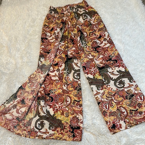 Daytrip Pants - 💄 NWOT Daytrip Skirted Pull On Pants